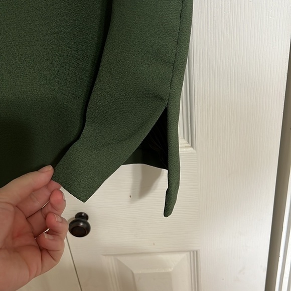 Women’s Lined Emerald Green Skirt - Picture 3 of 7